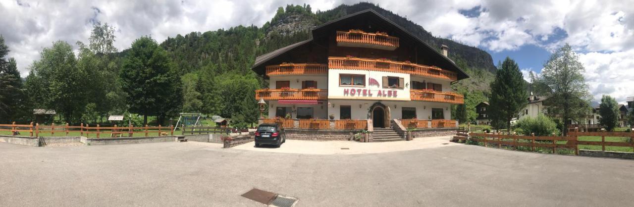 Hotel Albe Rocca Pietore Eksteriør bilde