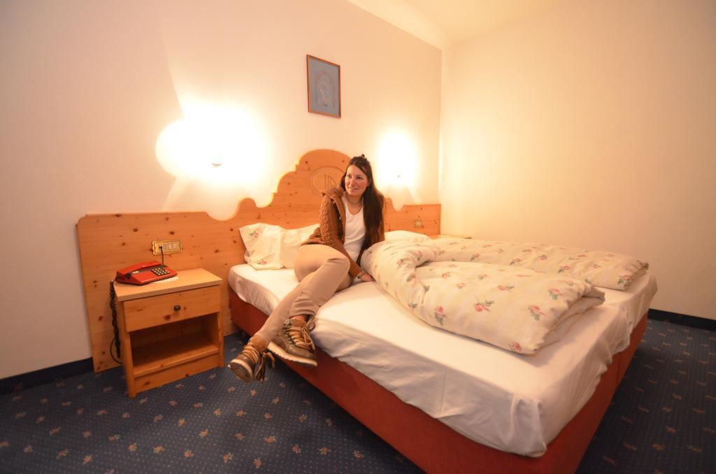 Hotel Albe Rocca Pietore Eksteriør bilde