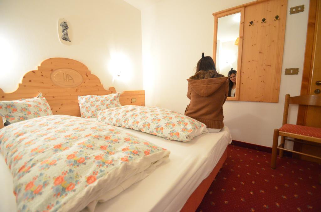 Hotel Albe Rocca Pietore Eksteriør bilde