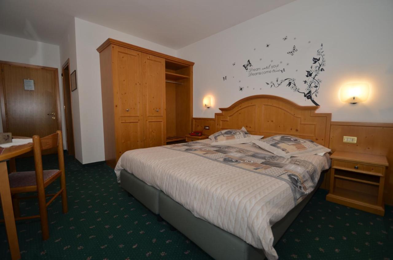 Hotel Albe Rocca Pietore Eksteriør bilde